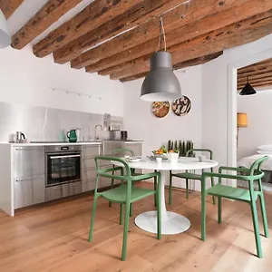 Parsley Apartment